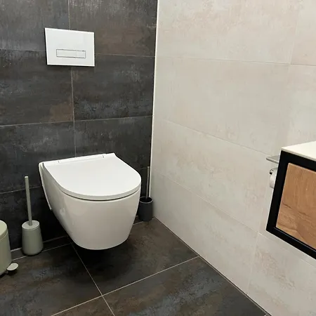 180qm Penthouse Mit Sonnenterrasse * Rostock