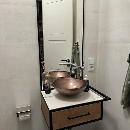 180qm Penthouse Mit Sonnenterrasse *