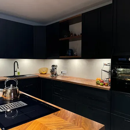 180qm Penthouse Mit Sonnenterrasse * Rostock